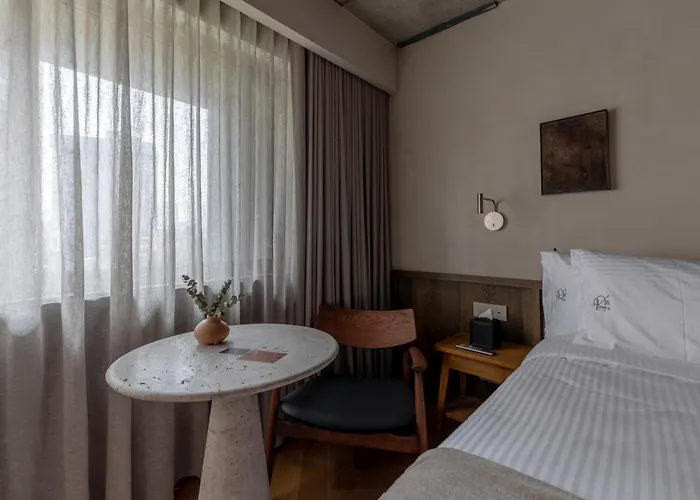 Apartment Ruben Dario 38 *